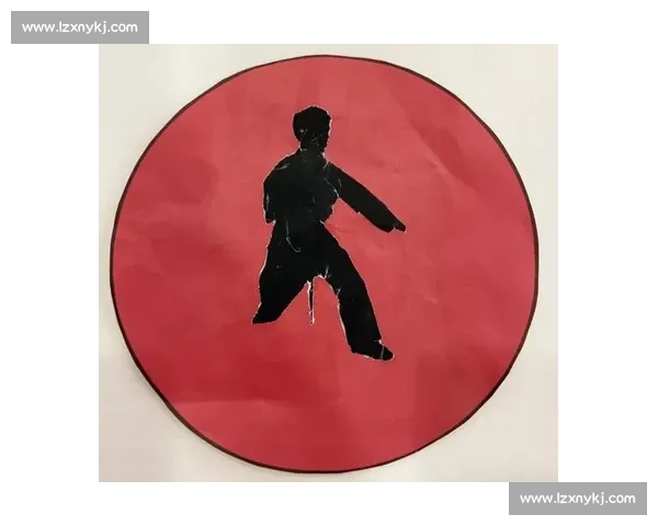 毽赛惊现功夫魂:高手足尖演 “云手旋风” 毽赛惊现功夫魂:高手足尖演 “云手旋风”