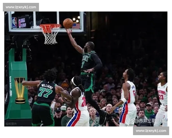 NBA凯尔特人对阵魔术焦点之战绿军攻防成胜负关键