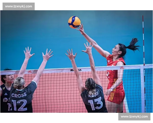 2011女排世界杯中美巅峰对决中国女排鏖战美国队全景回顾历史 2011女排世界杯中美巅峰对决中国女排鏖战美国队全景回顾历史